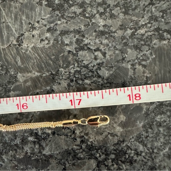 PRETTY BIRD JEWELRY TRIPLE STRAND BUNCHED GOLD PLATED NECKLACE - Picture 6 of 7